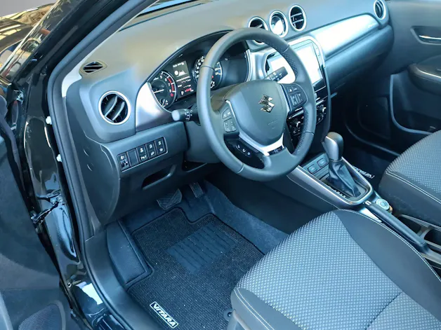 Suzuki Vitara 1.4 T Sakura Hybrid 4x4