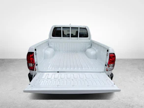 https://vehicle.imgix.net/4187560/f26f41f8-d4c6-4049-8462-0a965c6d2475.jpg
