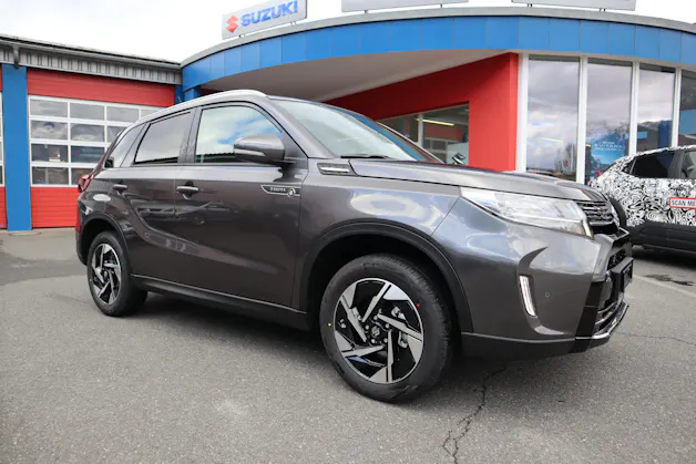 Suzuki Vitara 1.4 T Sakura Top Hybrid 4x4