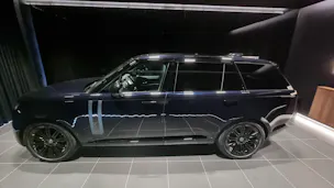 Land Rover Range Rover 4.4 V8 SV