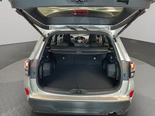 Subaru Forester Station 2.0i e-Boxer Swiss Plus