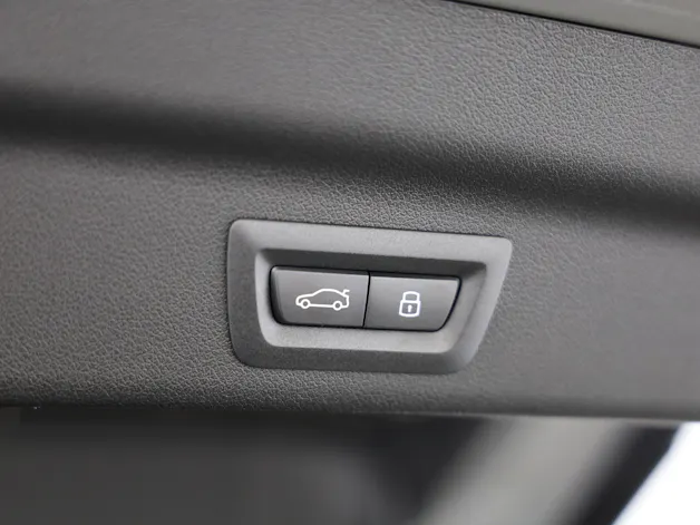 BMW X1 23d xDrive paddles