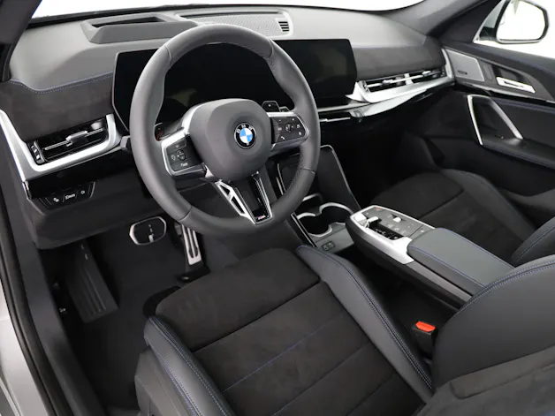 BMW X1 23d xDrive paddles