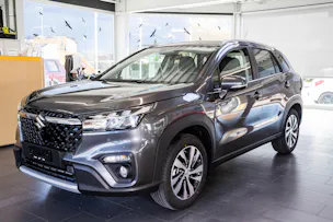 Suzuki S-Cross 1.4 T Sakura Top Hybrid 4x4