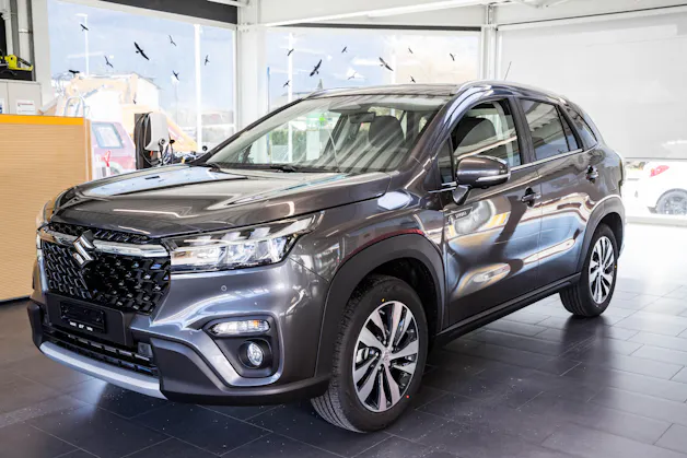 Suzuki S-Cross 1.4 T Sakura Top Hybrid 4x4