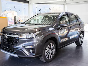 Suzuki S-Cross 1.4 T Sakura Top Hybrid 4x4