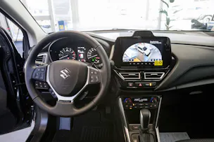 Suzuki S-Cross 1.4 T Sakura Top Hybrid 4x4
