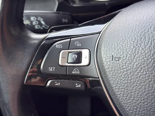 VW Touran 1.4 TSI Highline DSG
