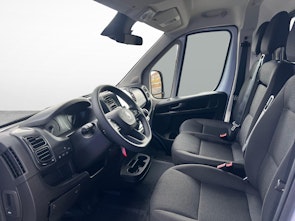 Vehicle image CITROEN Jumper Kaw. 35 L2H2 2.2 BlueHDi 140 First S/S