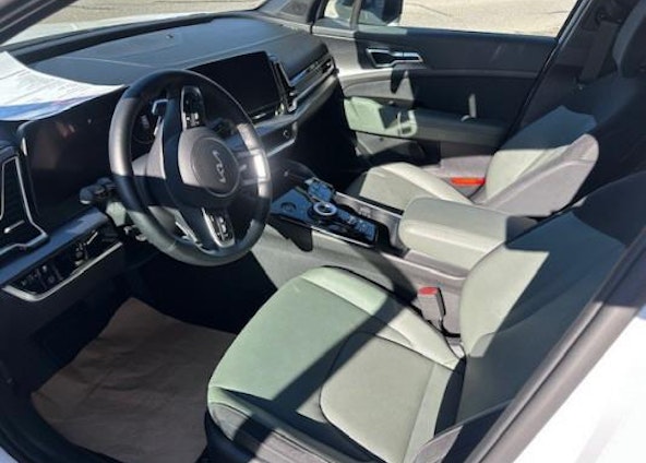 Fahrzeugbild 4 Fahrzeugbild 4