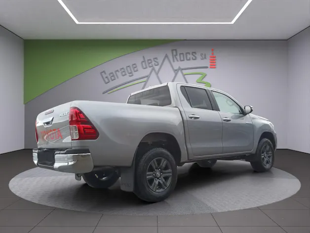 Toyota Hilux Double Cab.-Pick-up 2.8 D-4D 204 Style
