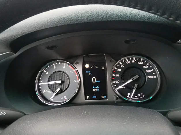 Toyota Hilux Double Cab.-Pick-up 2.8 D-4D 204 Style