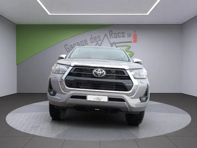 Toyota Hilux Double Cab.-Pick-up 2.8 D-4D 204 Style