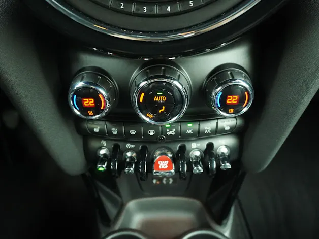 Mini Cabrio F57 2.0i Cooper S