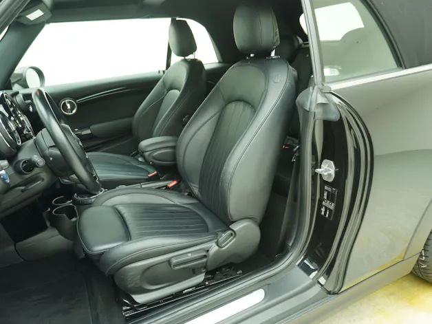 Mini Cabrio F57 2.0i Cooper S