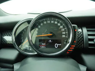 Mini Cabrio F57 2.0i Cooper S
