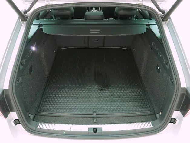 Škoda Superb Combi 2.0 TSI DSG Sport Line 4x4