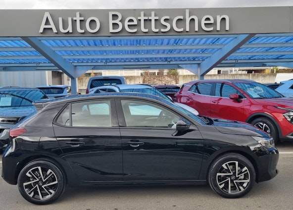 Vehicle image 3 Vehicle image 3