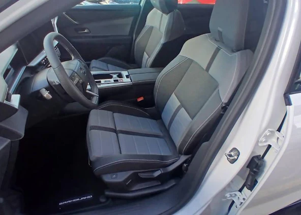 Fahrzeugbild 4 Fahrzeugbild 4