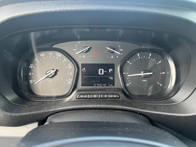 Opel Vivaro Cargo 3.1t M 2.0 CDTI 122 Enj