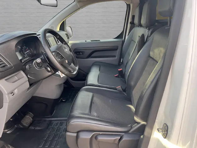 Opel Vivaro Cargo 3.1t M 2.0 CDTI 122 Enj