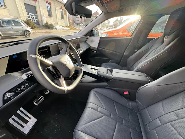 DS Automobiles AUTOMOBILES DS N8 E-Tense 350 4x4 Etoile Long Range