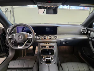 Mercedes-Benz E 400 Coupé AMG Line 4 Matic 9G-Tronic