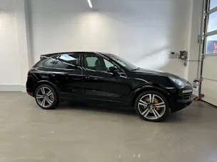 Porsche Cayenne Diesel BLACK EDITION