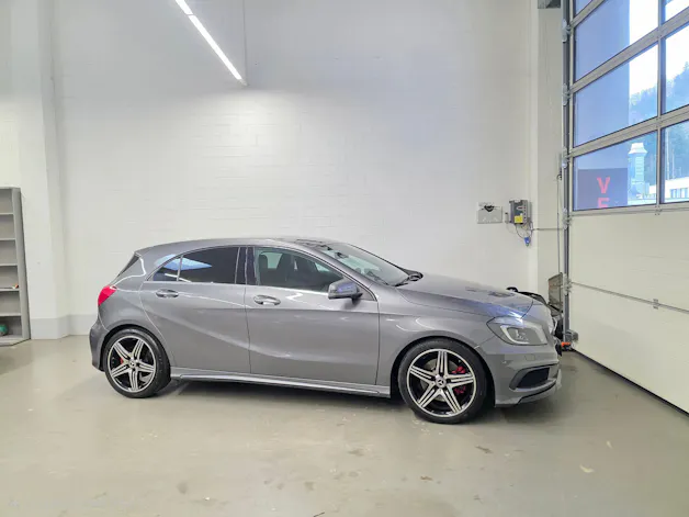 Mercedes-Benz A 250 AMG LINE Sport 4Matic 7G-DCT