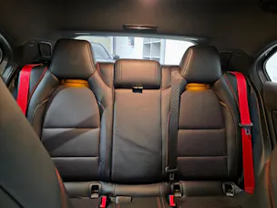 Mercedes-Benz A 250 AMG LINE Sport 4Matic 7G-DCT