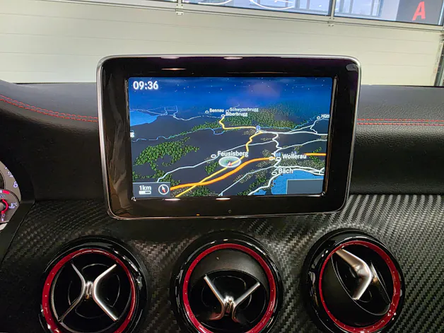 Mercedes-Benz A 250 AMG LINE Sport 4Matic 7G-DCT