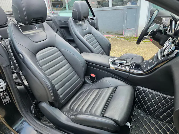Mercedes-Benz C 43 Cabriolet AMG 4Matic 9G-Tronic