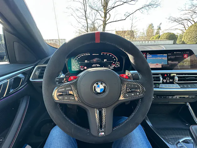 BMW M4 CSL Coupé