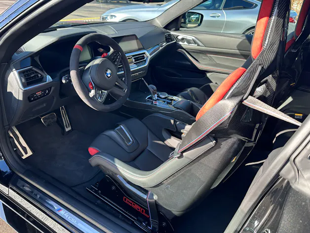 BMW M4 CSL Coupé