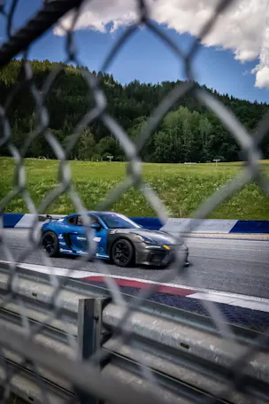 Porsche CAYMAN GT4 Clubsport Manthey Racing