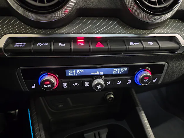 Audi SQ2 TFSI quattro S-tronic