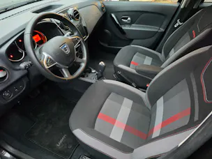 Dacia Logan MCV 0.9 Stepway Automatic