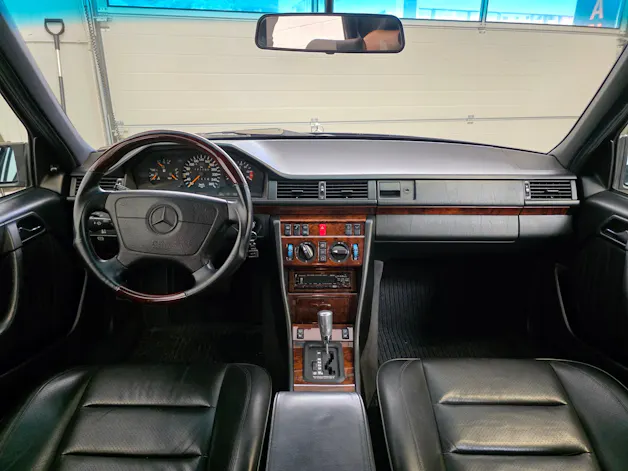 Mercedes-Benz 500 E Automatic