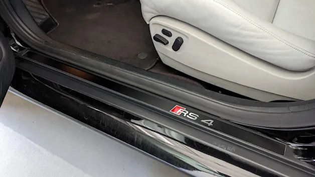 Audi RS4 Avant quattro