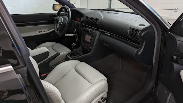 Audi RS4 Avant quattro