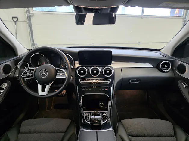 Mercedes-Benz C 180 Avantgarde 9G-Tronic