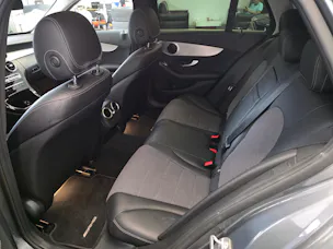 Mercedes-Benz C 180 Avantgarde 9G-Tronic