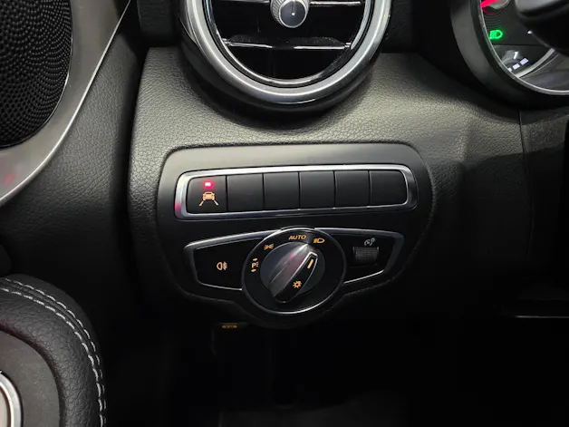 Mercedes-Benz C 180 Avantgarde 9G-Tronic