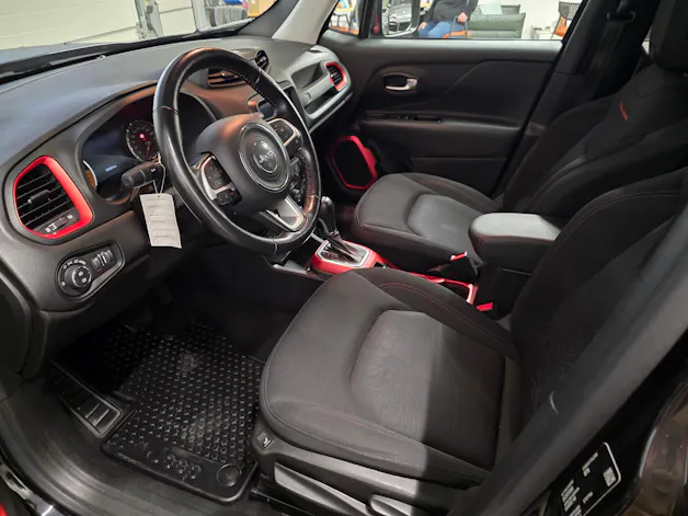 Jeep Renegade 2.0 MJ Trailhawk AWD + Low Range 9ATX
