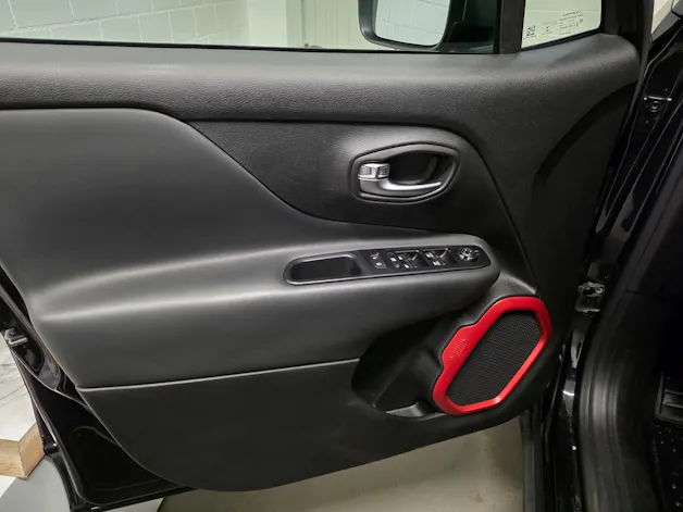 Jeep Renegade 2.0 MJ Trailhawk AWD + Low Range 9ATX