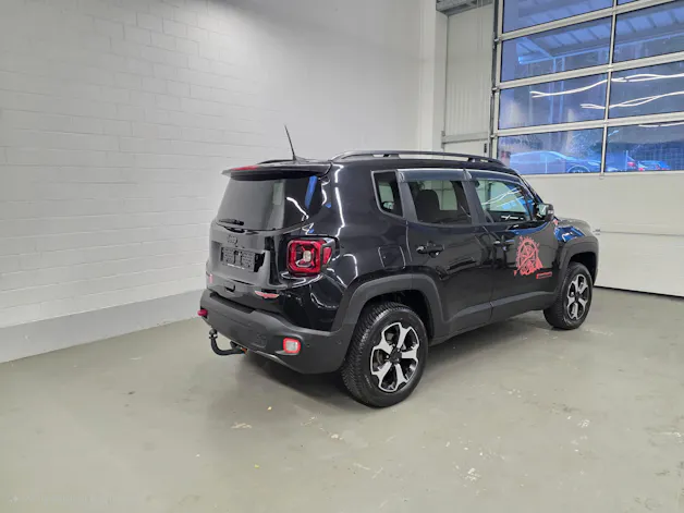 Jeep Renegade 2.0 MJ Trailhawk AWD + Low Range 9ATX
