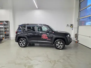 Jeep Renegade 2.0 MJ Trailhawk AWD + Low Range 9ATX