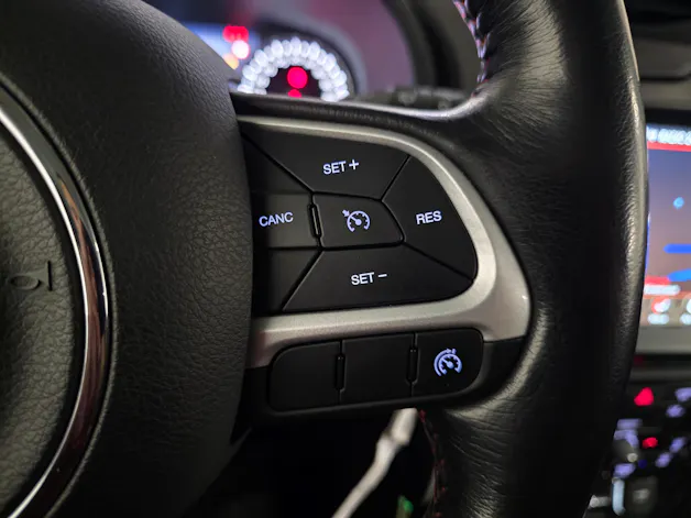 Jeep Renegade 2.0 MJ Trailhawk AWD + Low Range 9ATX