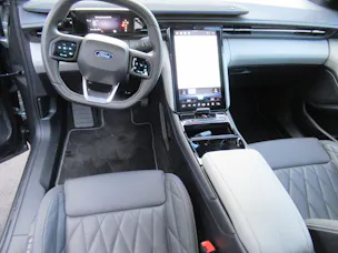 Ford Explorer Elektro 79kWh Dual Extended Range Premium AWD
