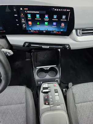 BMW 220i Active Tourer DKG